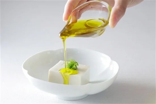 オリーブオイル (3本入) | 京都吉兆の贈りもの